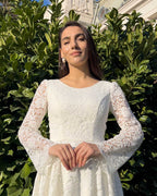 Vestido para ceremonia civil blanco midi con mangas de encaje